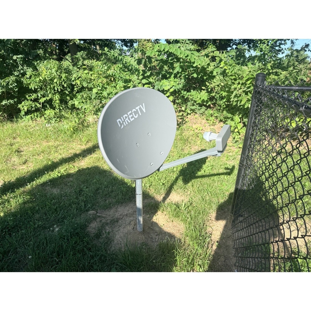 Directv Slimline Satellite Dish Antenna W/MTG Bracket 3D2LNBR0-02 & Reciever